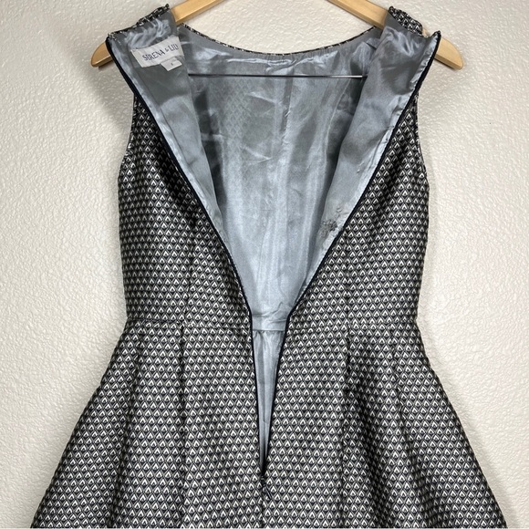 Serena & Lily Fit and Flare Dress June Geometric Diamond Print Black/Grey Size 2 - Picture 7 of 11